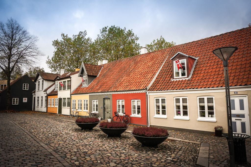 Denmark, Odense, Old Town, colourful houses Dinamarca